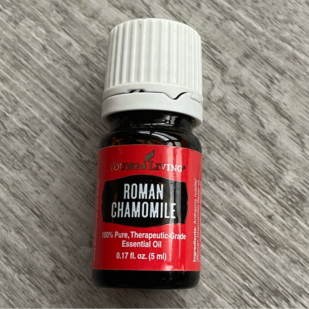 Unopened Young Living Roman Chamomile 5ml Essential Oil - Picture 2 of 3